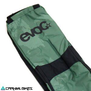 carnivalbikes-chile-B1486-Bolso-Evoc-Sky-Roller-Oliva-Xl-tienda-venta-envio-a-todo-el-pais-snowboard