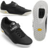 carnivalbikes-zapatilla-GIRO-CHAMBER-II-GWIN-negro-blanco-chile