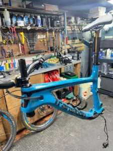 carnivalbikes chile mantencion pro full mtb taller mecanico doble suspension shock horquilla enduro xc xco downhill