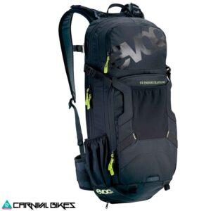 carnivalbikes-mochila-EVOC-FR-ENDURO-BLACKLINE-16-BLACK-negra-chile-tienda-mtb-envio-rapido-a-todo-el-pais M1812