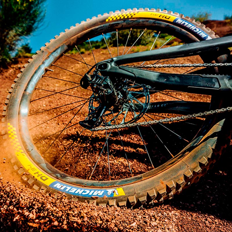carnivalbikes-chile-Neumático-Michelin-DH-22-29×240-TLR-tienda-envio-a-todo-el-pais-1