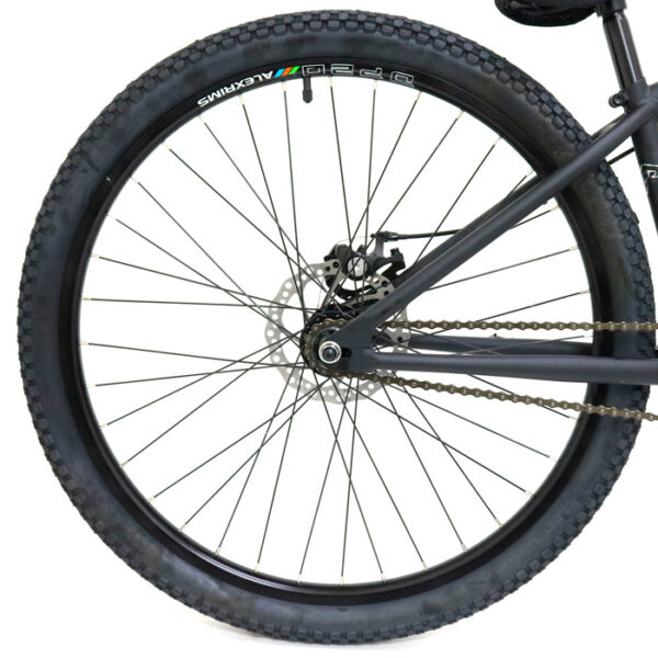 carnivalbikes-Bicicleta-Dirt-Radical-Mountain-Cromo-Negra-26-distribuidor-chile-ciclismo-urban B2624