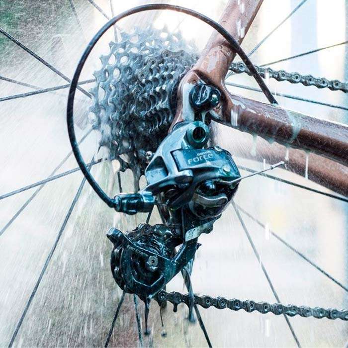 carnivalbikes-chile-Limpiador-transmisión-bio-drivetrain-cleaner-Muc-Off-500ml-tienda-venta-envio-a-todo-el-pais-ciclismo-taller-piñon-cadena