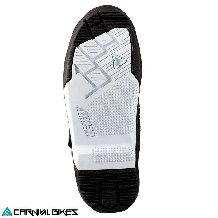 carnivalbikes-Bota-moto-Leatt-Niño-35-black-white-tienda-ciclismo-venta-chile-envio-a-todo-el-pais-3