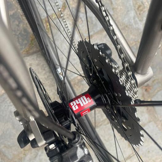 carnivalbikes-bicicleta-de-titanio-marca-lynskey-copper-cx-gravel-nueva-importador-chile-carbono-tienda-de-bicicletas-ciclismo-ciclocross-barata
