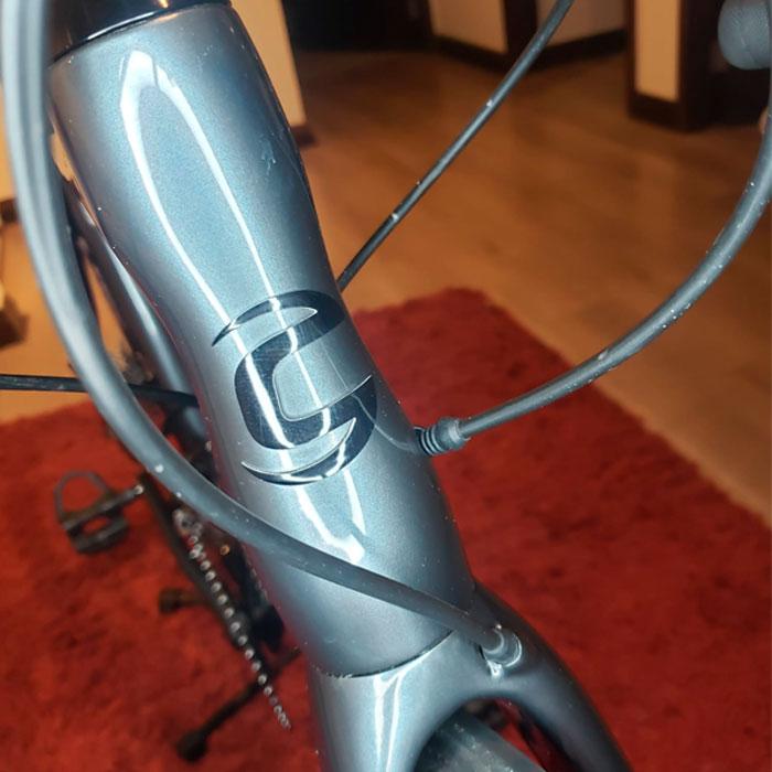 CARNIVALBIKES-TIENDA-CHILE-CANNONDALE-SYNAPSE-CARBONO-USADA-IMPECABLE-ESTADO-TALLA-54-RUEDAS-ZIPP-transmision-shimano-105-2