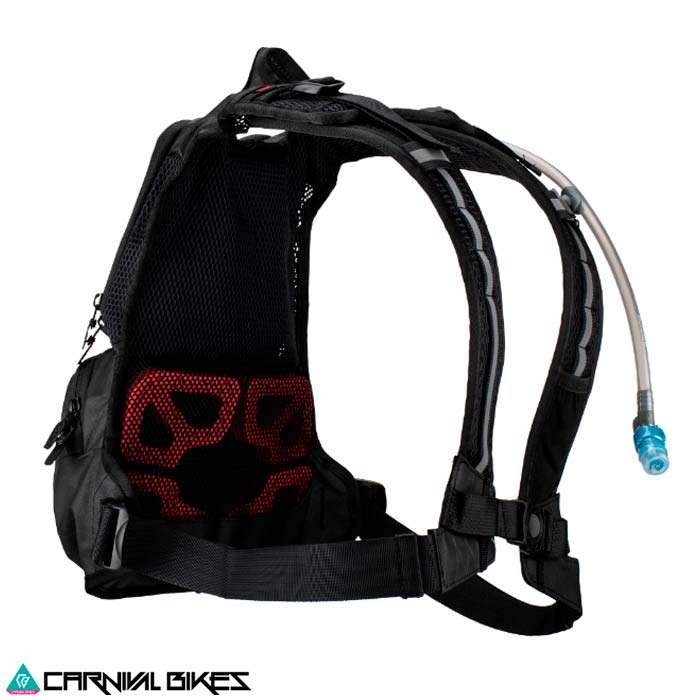carnivalbikes-chile-mochila-leatt-enduro-race-15-black-negra-envio-a-todo-el-pais-tienda-venta-mtb-ciclismo-2
