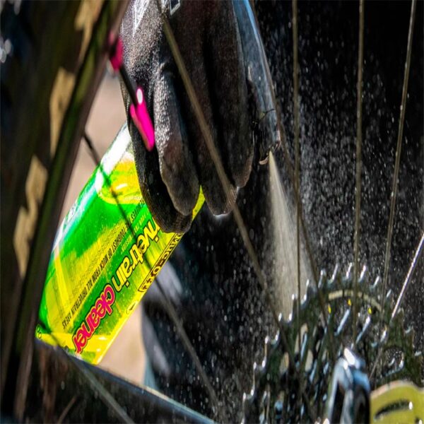 carnivalbikes-chile-Limpiador-de-transmision-Muc-off-500-ml-Con-gatillo-MUC-OFF-Bio-Drivetrain-Cleaner-venta-tienda-envio-a-todo-el-pais