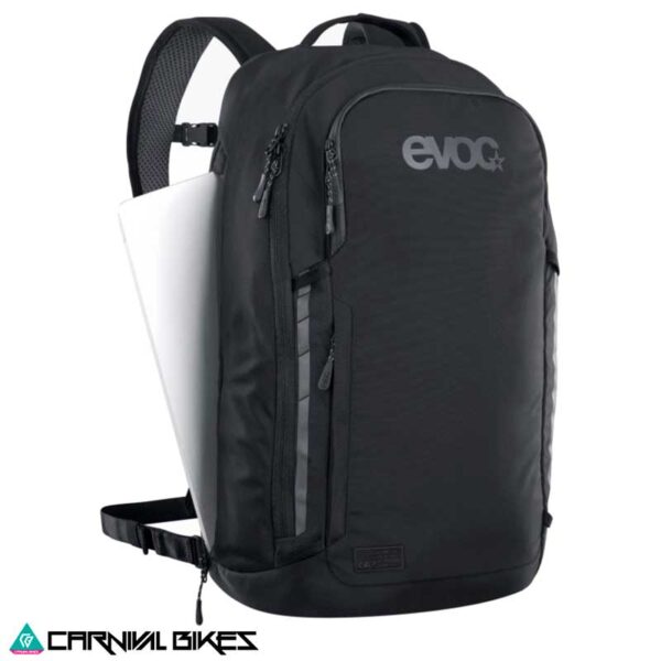 Mochila Evoc Commute 22L negra vista frontal