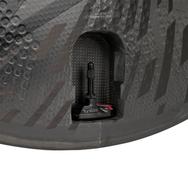carnivalbikes-chile-Rueda-ZIPP-Super-9-700c-Lenticular-12x142mm-HG-envio-a-todo-el-pais-triatlon-contrareloj