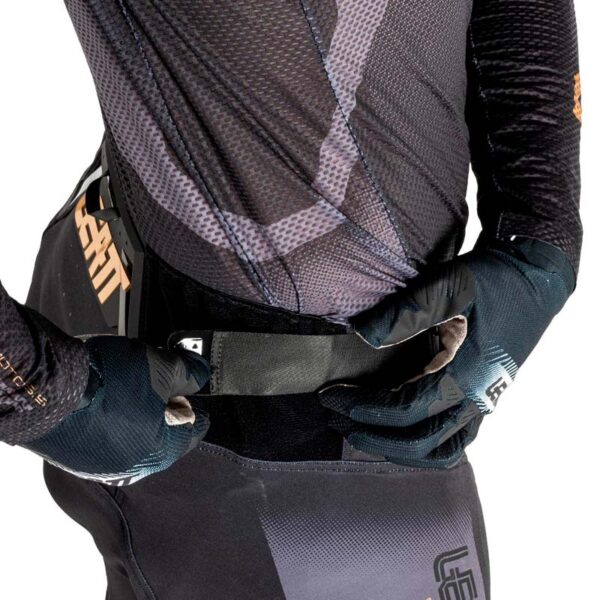 carnivalbikes-chile-Pantalón-Leatt-Moto-IKS-55-Stealth-envio-a-todo-el-pais