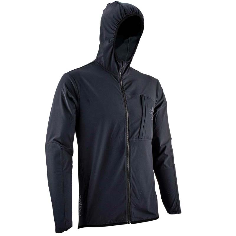 Vista frontal de la chaqueta Leatt MTB Trail 1 V23 en color negro. Diseño ligero y aerodinámico para mountain bike