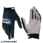 Vista frontal de los guantes Leatt Moto X-Flow 2.5 en color negro