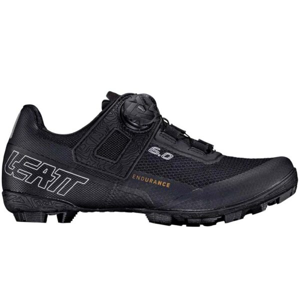 Vista lateral de las zapatillas Leatt Endurance Mujer PRO 6 V25 en color negro. Comodidad y precisión para pedales con fijaciones.
